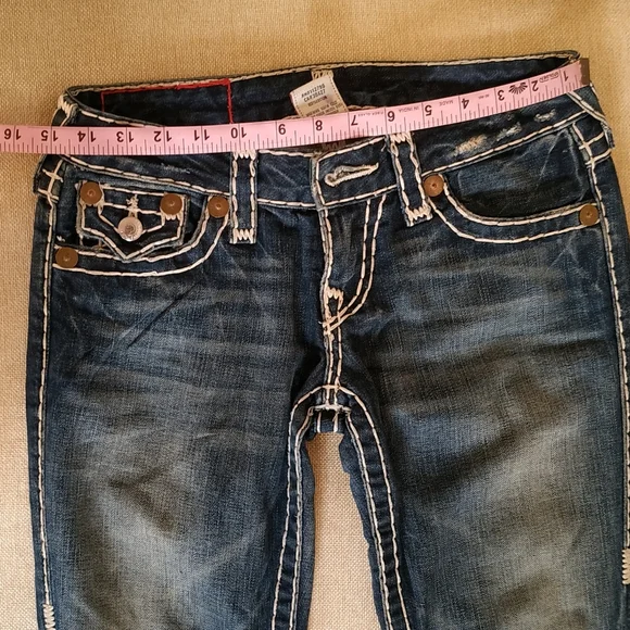 True Religion - Picture 3 of 15